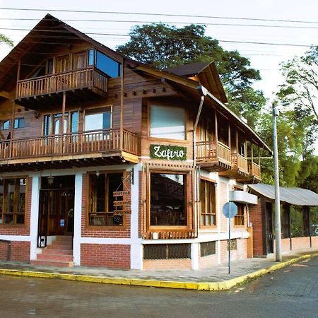 Hostal Zafiro Mindo Exterior photo