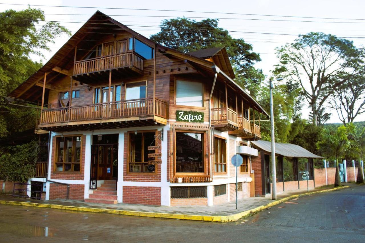 Hostal Zafiro Mindo Exterior photo